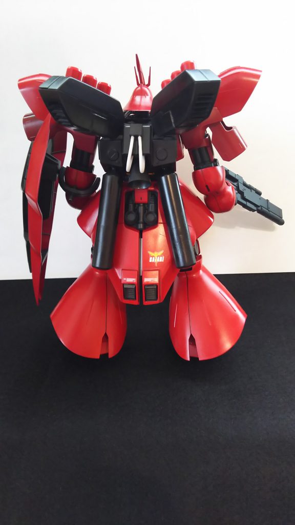 バックパックに接続させたエネルギーチューブが気に入ってます