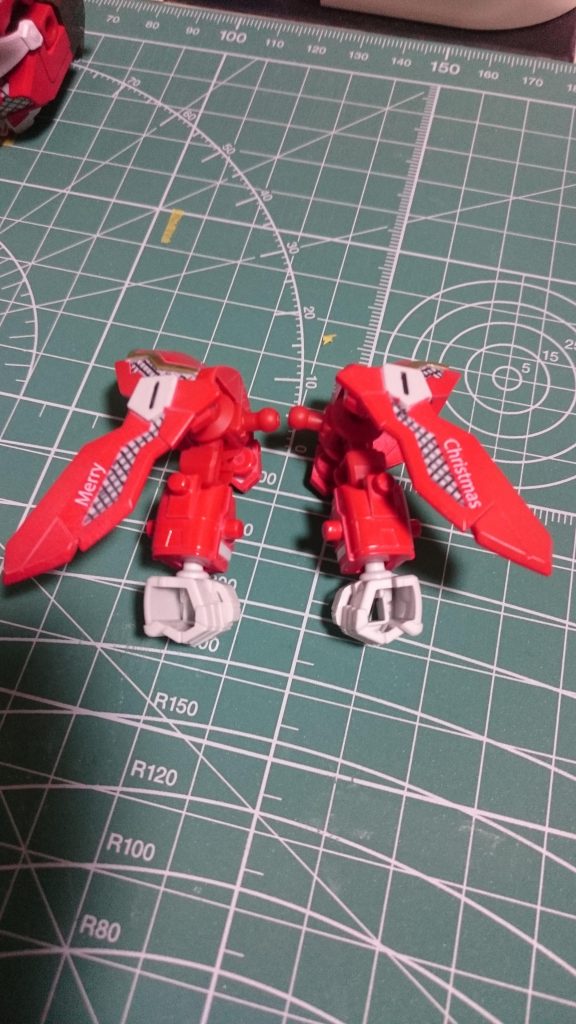 忍闘-道の際に正面を向くウィング部にもメリークリスマス🎵