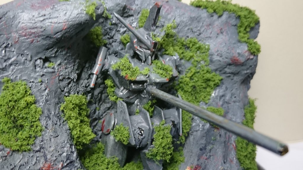 脱け殻の巨像–4枚目/制作者：YASAGURE