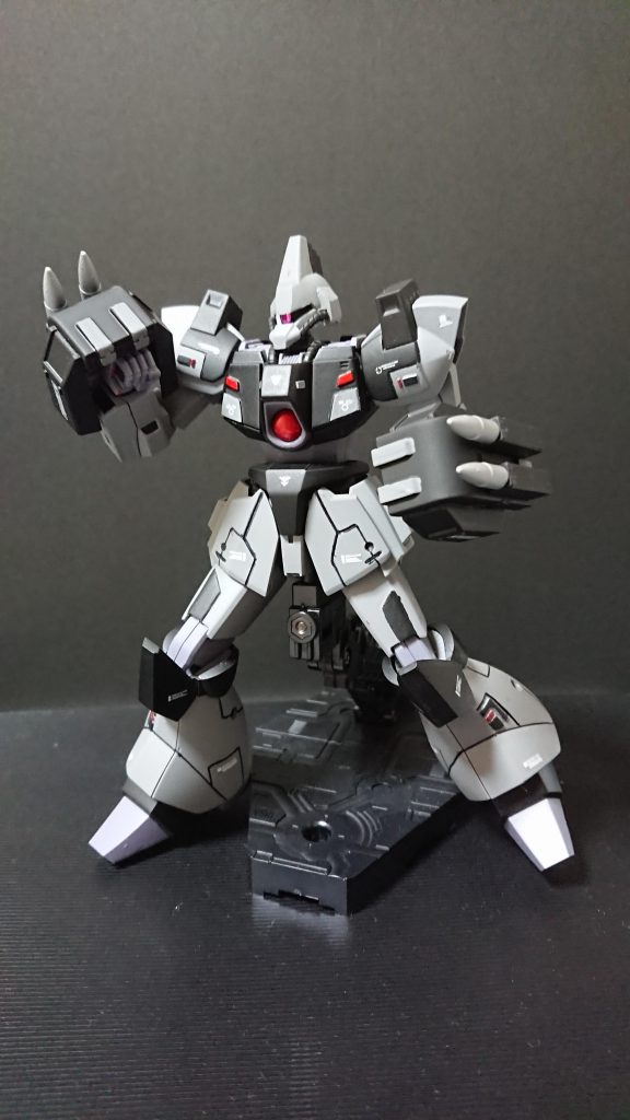 ナックルはティエレンの肩です。