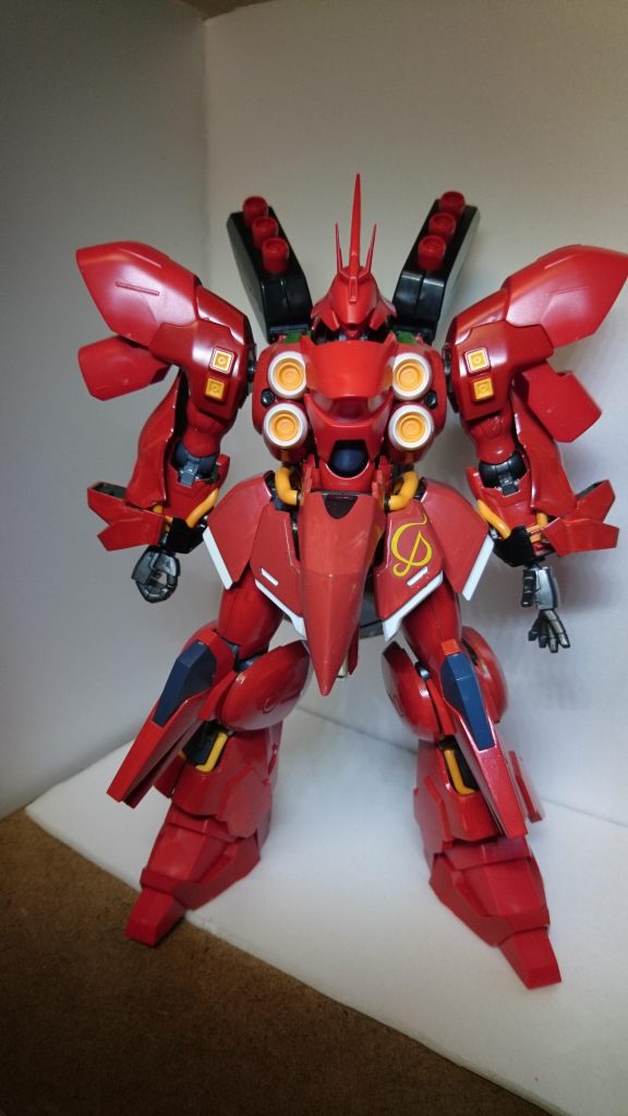 ##武装その他なし状態
C・Dマークもキットのマーキングシールです
腕はあーでもないこーでもないと散々悩みました