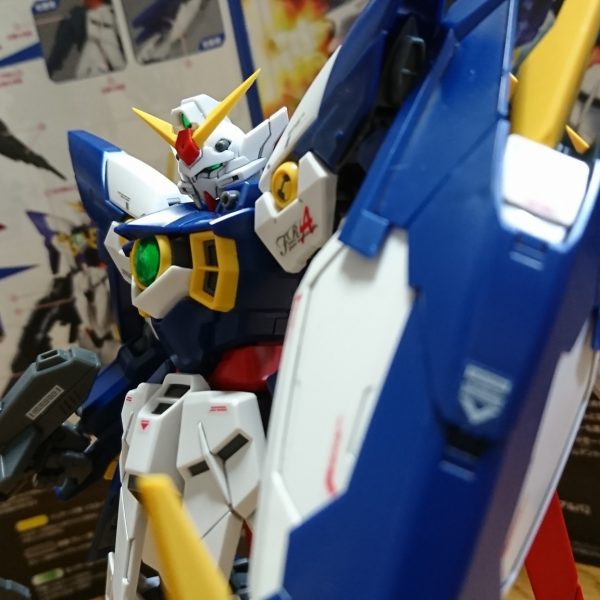 ガンダムフェニーチェリナーシタアルバ