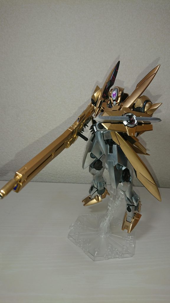 ロングライフルが思った以上に大きくてビビる。