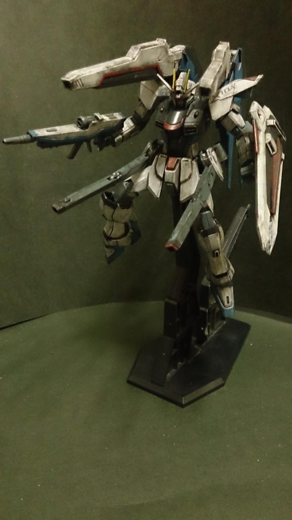 HGフリーダム–2枚目/制作者：@yakuto0707