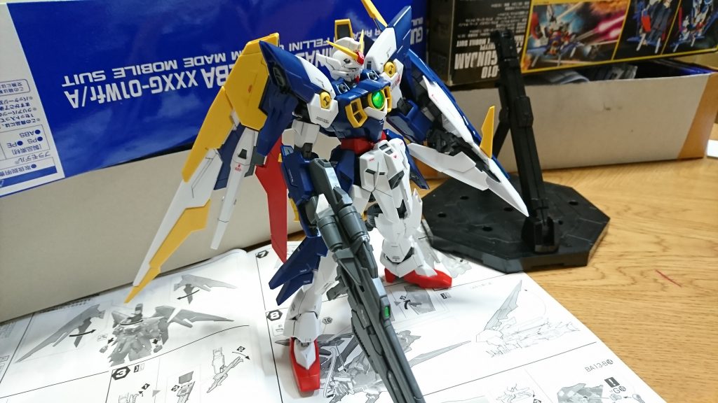 スミ入れ&デカール貼りのみ。