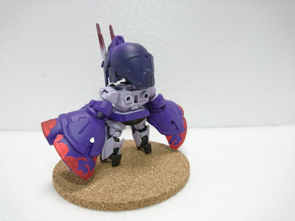 酒呑サザビー–3枚目/制作者：栗