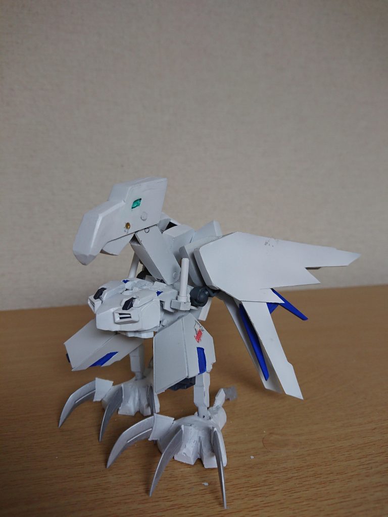 エールストライカー
「エルエグル」
エール+鷲の自立型ストライカーパック