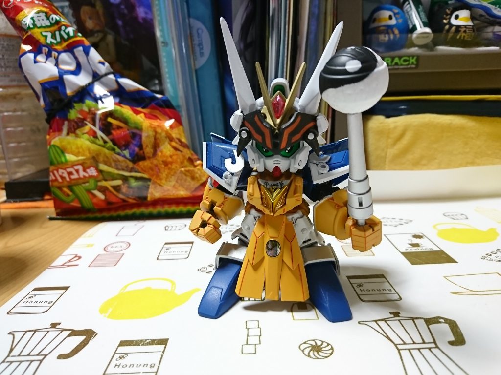 とんとん相撲参加のためにちょっと改造したバージョン。重りの入った太極図装備にしたものの結局使用せず(^_^;)