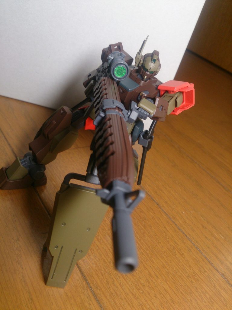 オプション装備その3、長距離狙撃用ビームライフル。雑誌の付録のものです。
