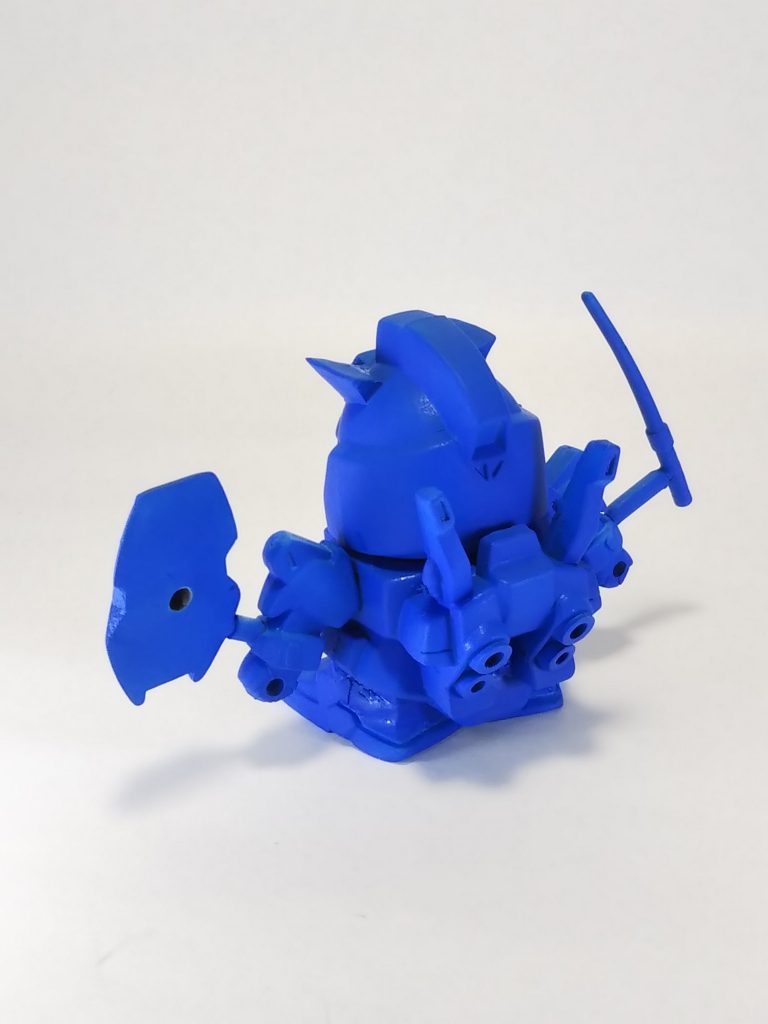 パーティングラインは中央だけ残しつつ、あるべき箇所にはスジボリで追加しましたw
また、全身のエッジを極力落として塗装も垂れる寸前まで厚塗りし、もったり丸まった感じを出してみましたがいかがでしょうか…?