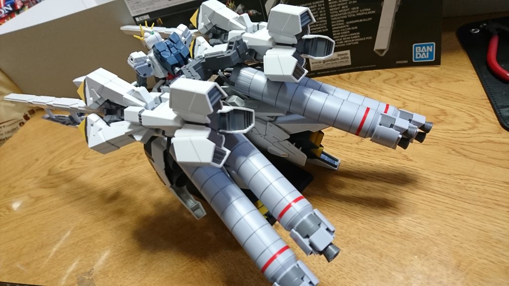 ナラティブガンダムA装備–3枚目/制作者：チャーハン