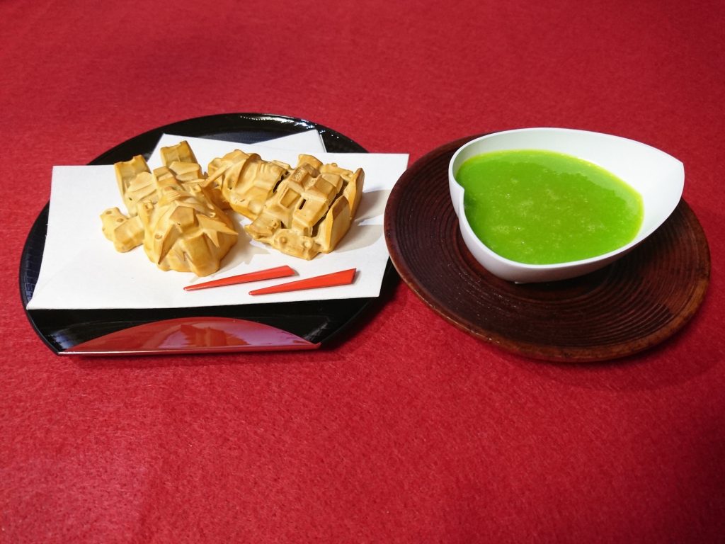 お茶ですよー( o・ω・)_且–2枚目/制作者:滝 由佳理