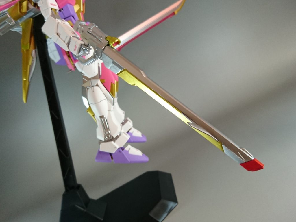 MG ストライクルージュ(RM)–4枚目/制作者：滝 由佳理