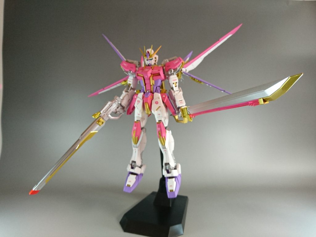 MG ストライクルージュ(RM)–3枚目/制作者：滝 由佳理