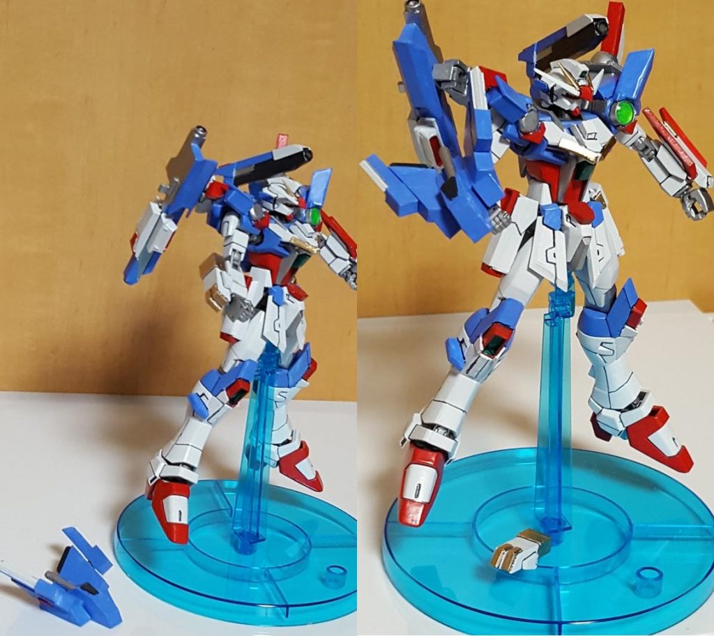 アームドナックル
右側についているブレードトンファーの基部
これは実は、小型ユニットとして使用することが可能である。
この機体で一番頑丈に作られており、
羽根としてついているブレードで切り裂いたり、
その頑丈さを生かした体当たりを武装とする。
このユニットを右腕に装着することにより威力を上げることができ
ixストライク最強の威力を出すことができる