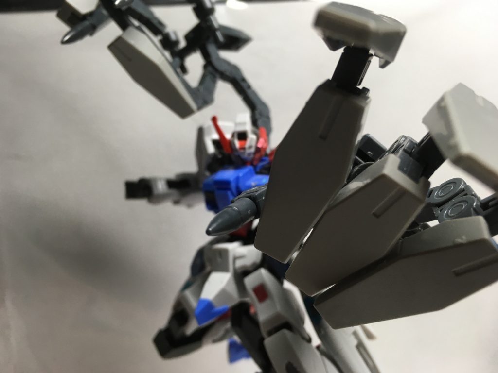 ガンダムアスタロト ファング–5枚目/制作者：クロ