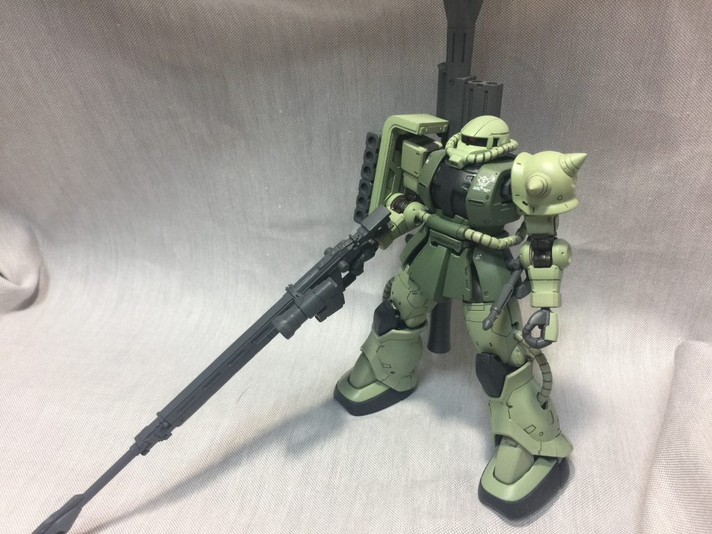 HG 1/144 シャア専用ザクⅡ(オリジン版) 量産カラー–3枚目/制作者：ほい