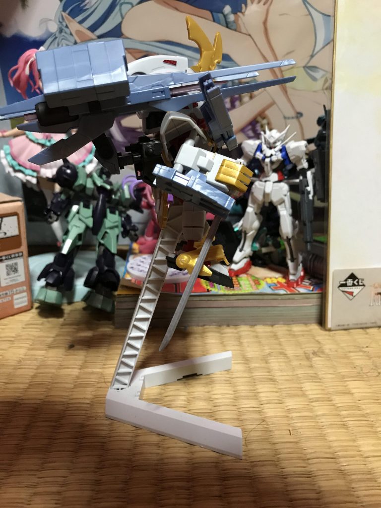 右側になります。