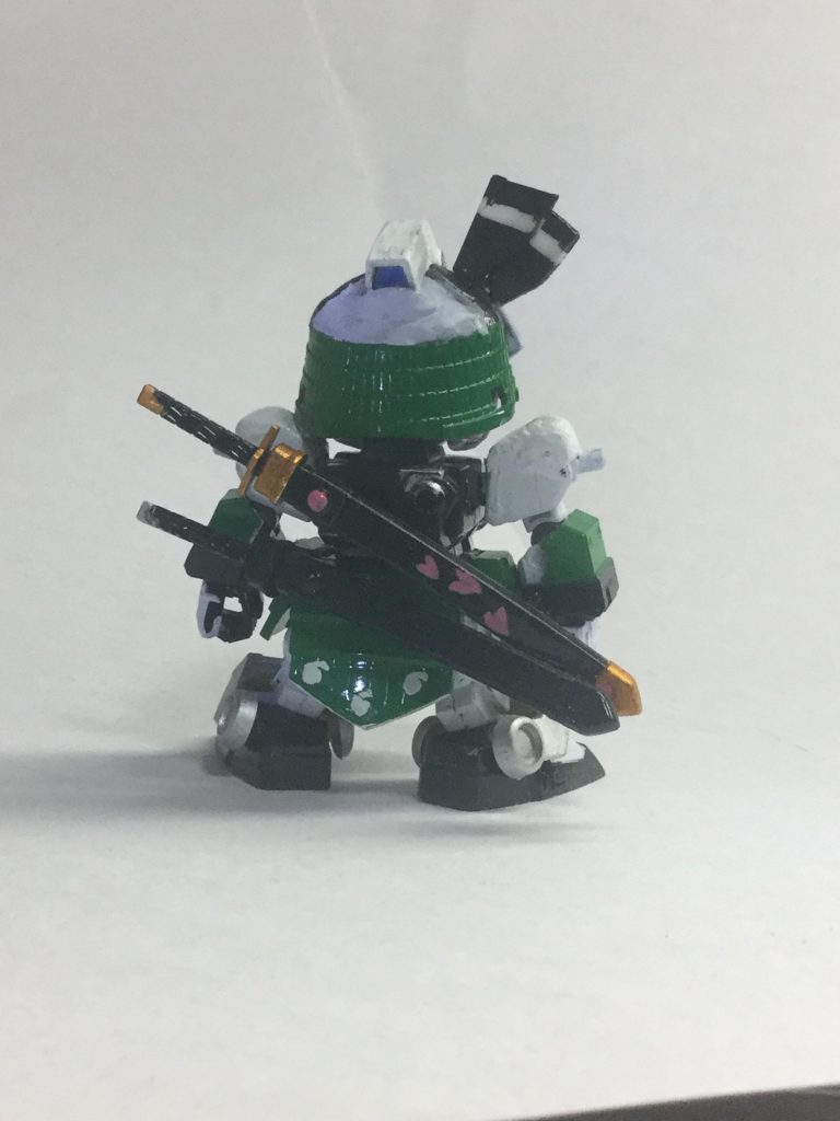 妖怪が鍛えた刀と幽霊を成仏させることのできる刀を装備