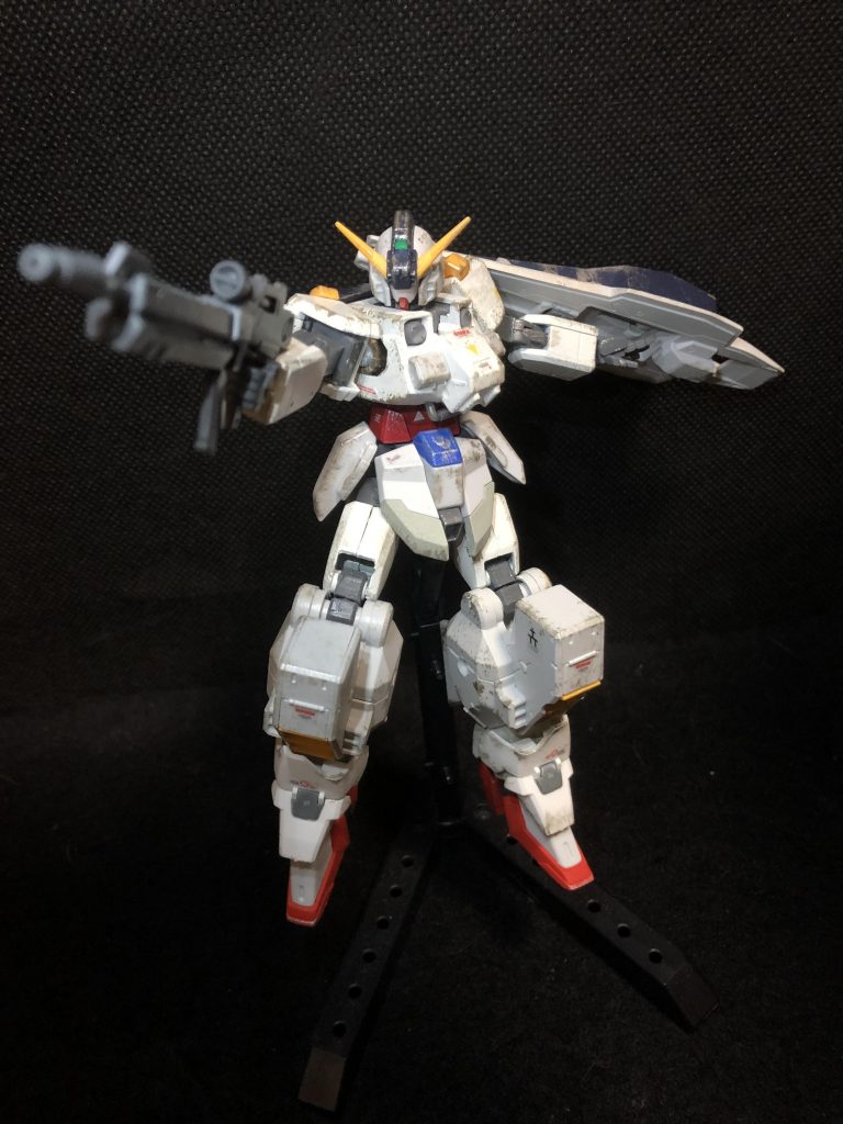 ヘイズルの薄汚い白と塗装の白が図らずもrgのように。