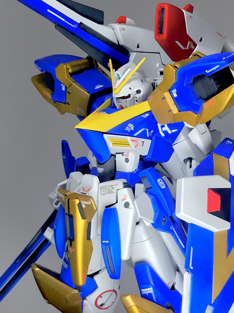 バストアップ

更にABパーツは全て着脱可能になっており、取り外しが自由自在になってます^_^

なのでアサルトやバスターも再現可能^_^