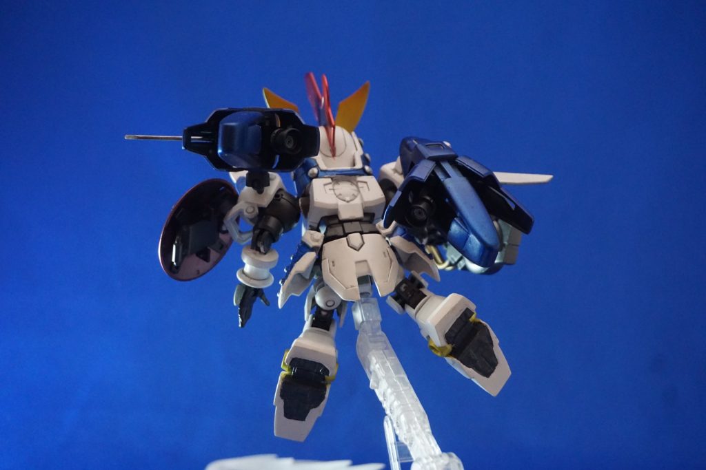 『くっ 何という 殺人的な加速だ!』