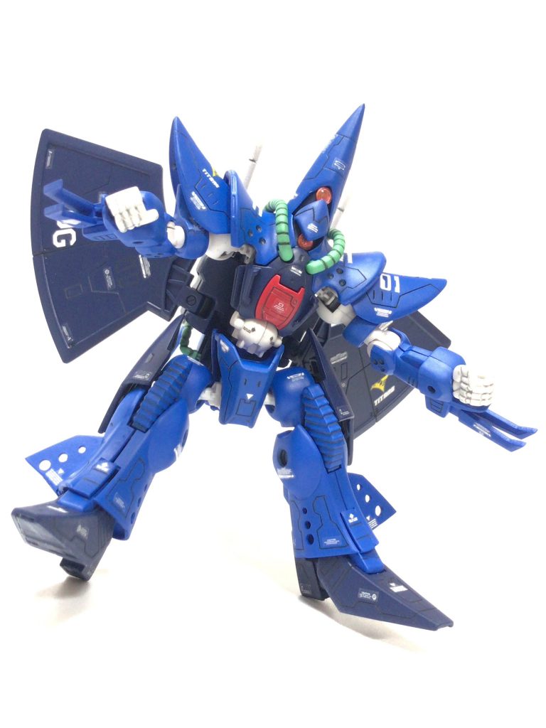 腕部の爪で襲いかかるイメージ!
「よく生きていたなカミーユ!!」