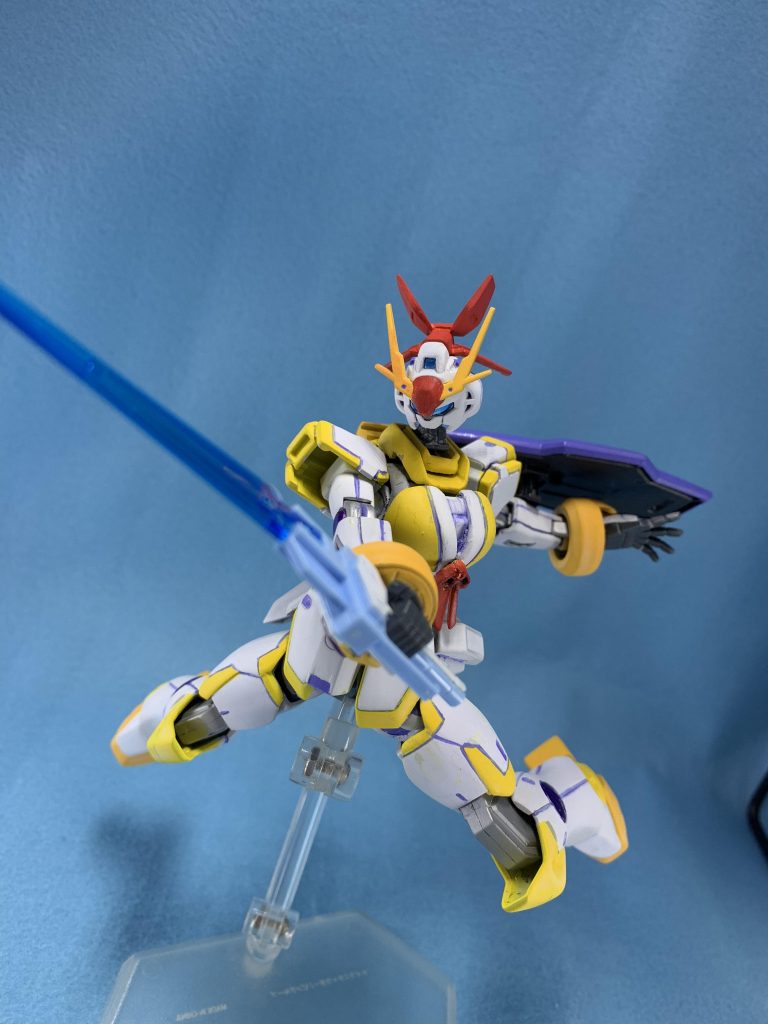 こちらは近接装備のソードです。

青いクリアパーツがいい味を出してます。


ここからは拡張パックになります。