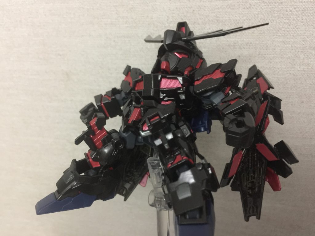 くっ!バカな!なぜ動かないフェネクス!
貴様もこのクンタラの血を拒むのかぁ!!