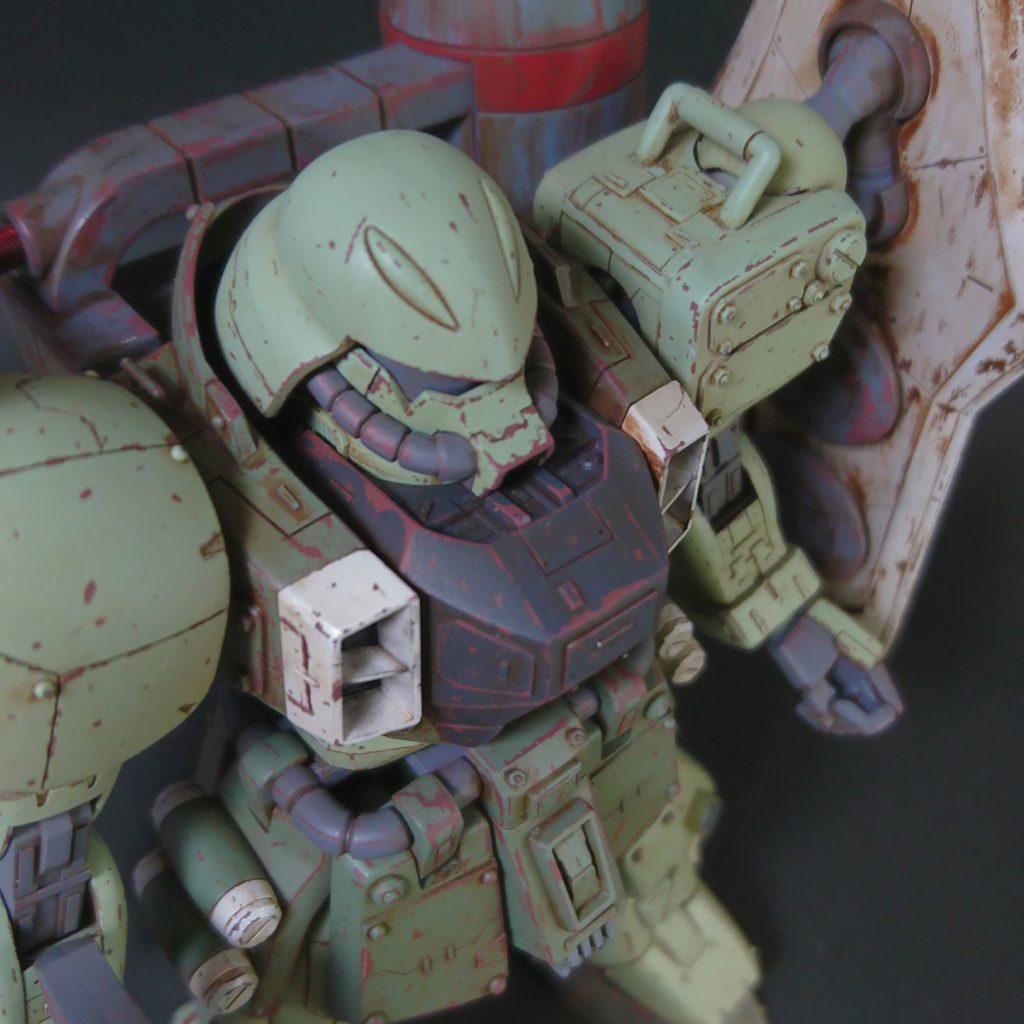 上から。
首元すっからかんやったんで結構プラディテール付けました。