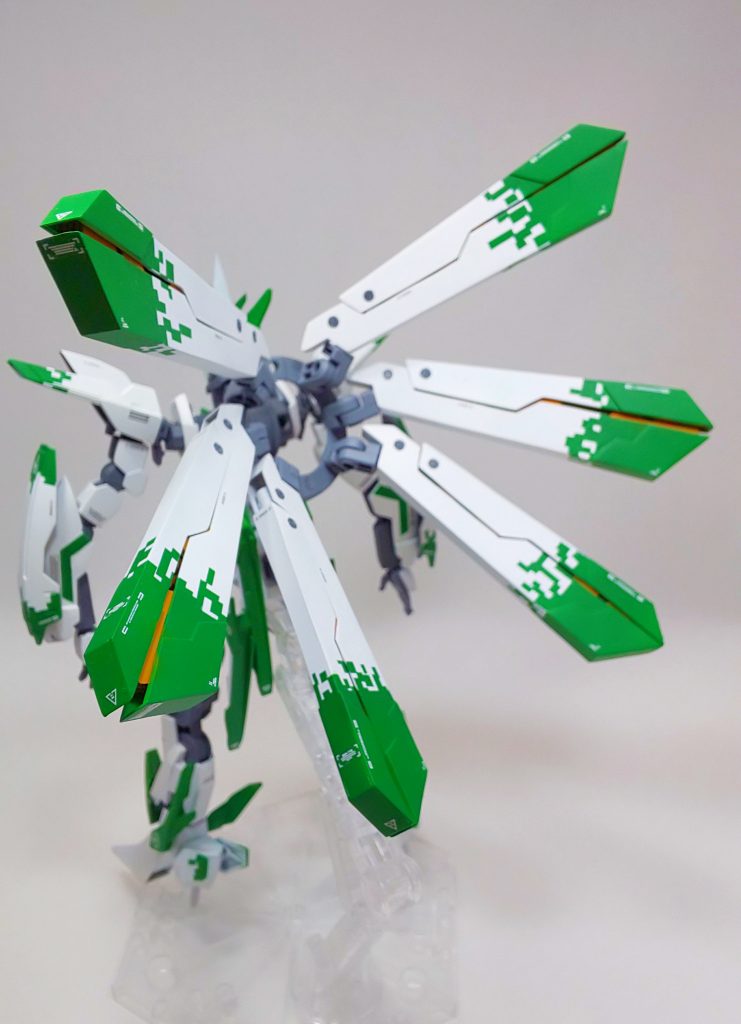 バックパックはそれぞれ独立稼働するのでかなり自由度があります