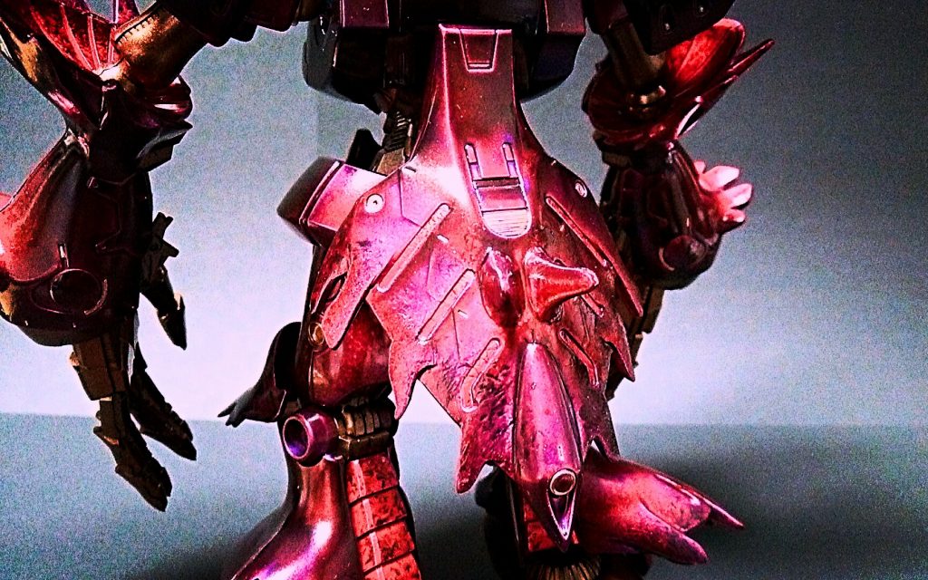 背面のファンネルポッドにもダムドマシマシ。一番蟹の甲羅っぽい感じ