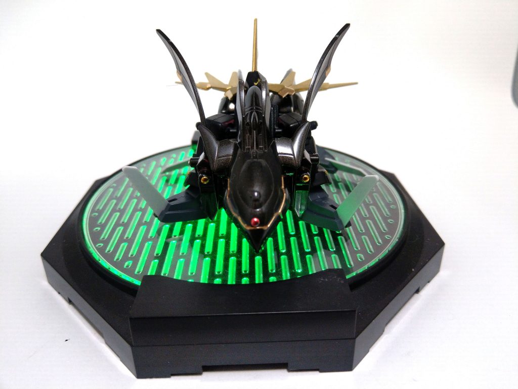 正面から。
本来はケルベロスになる予定だったのは、僕と某栗氏のみぞ知るw