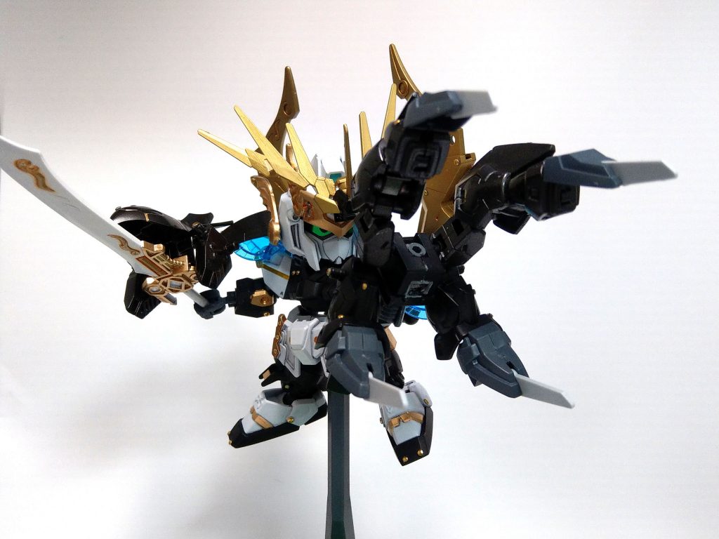 光輝加速翼の場具卯が腕に移動した形態。
(モードVN)

災鬼動改で敵を圧壊することが出来るぞ！