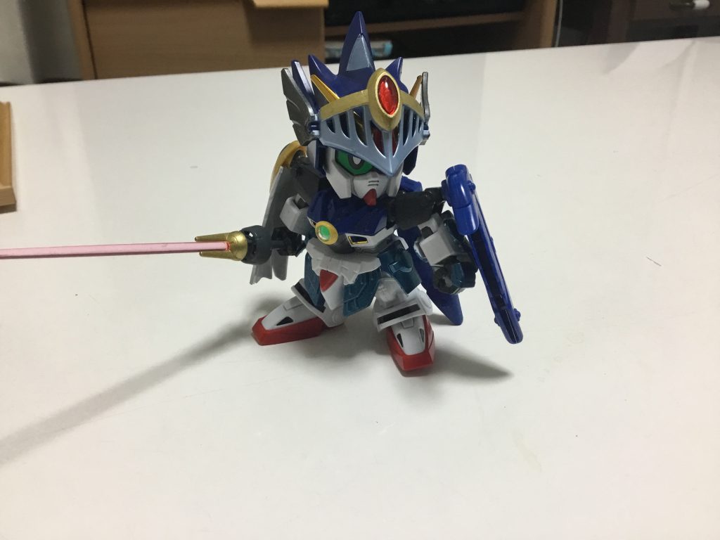 光の翼未展開状態