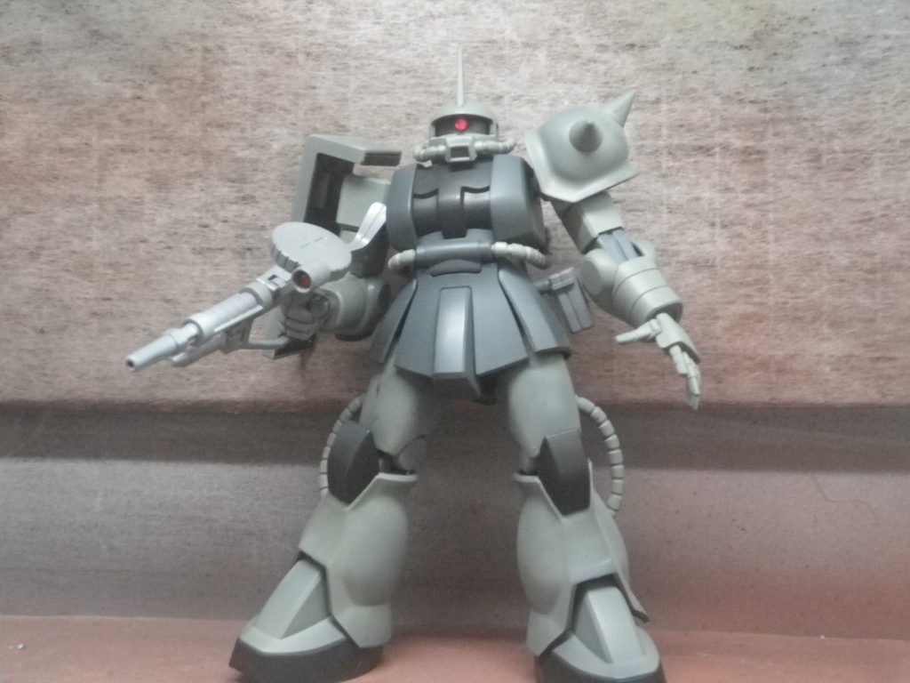 基本塗装終了時。デカール貼りの後
エナメル塗料を使いフィルタリング(ウォッシング)して
全体の色味を整えました。