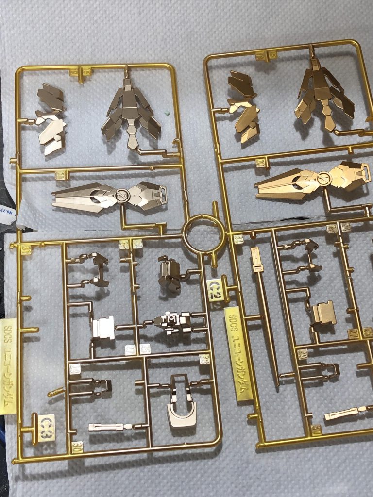 クリアコート前後はこんな感じ。