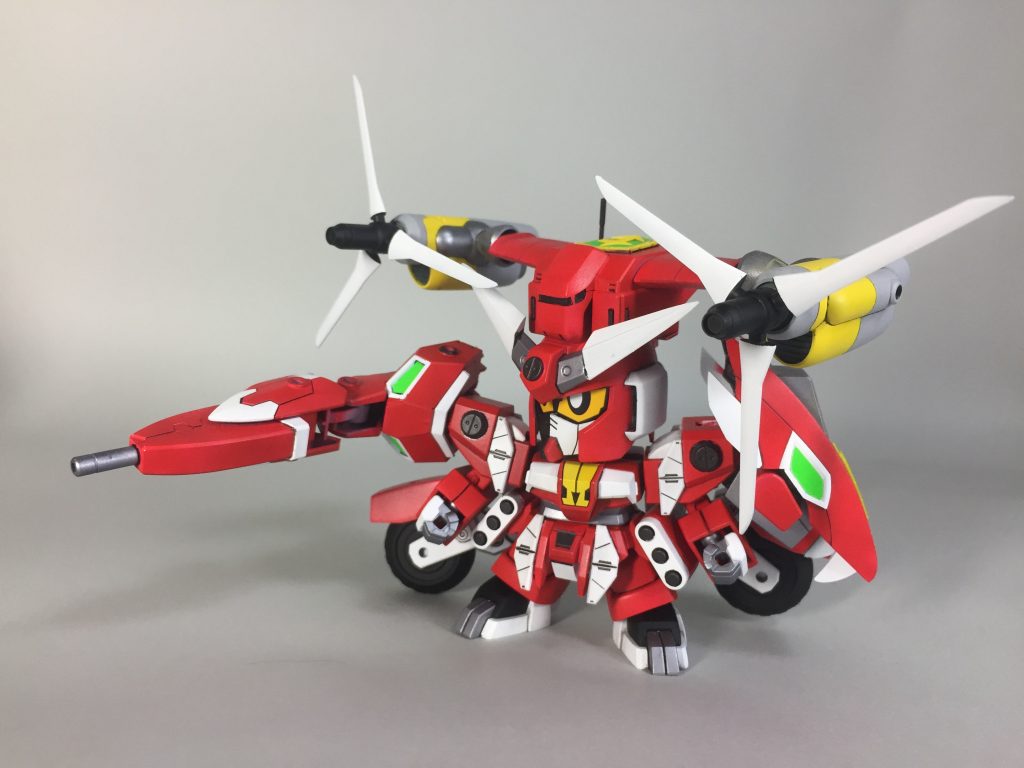 武器は腰部ミサイルランチャー、ローターガン、テールキャノン