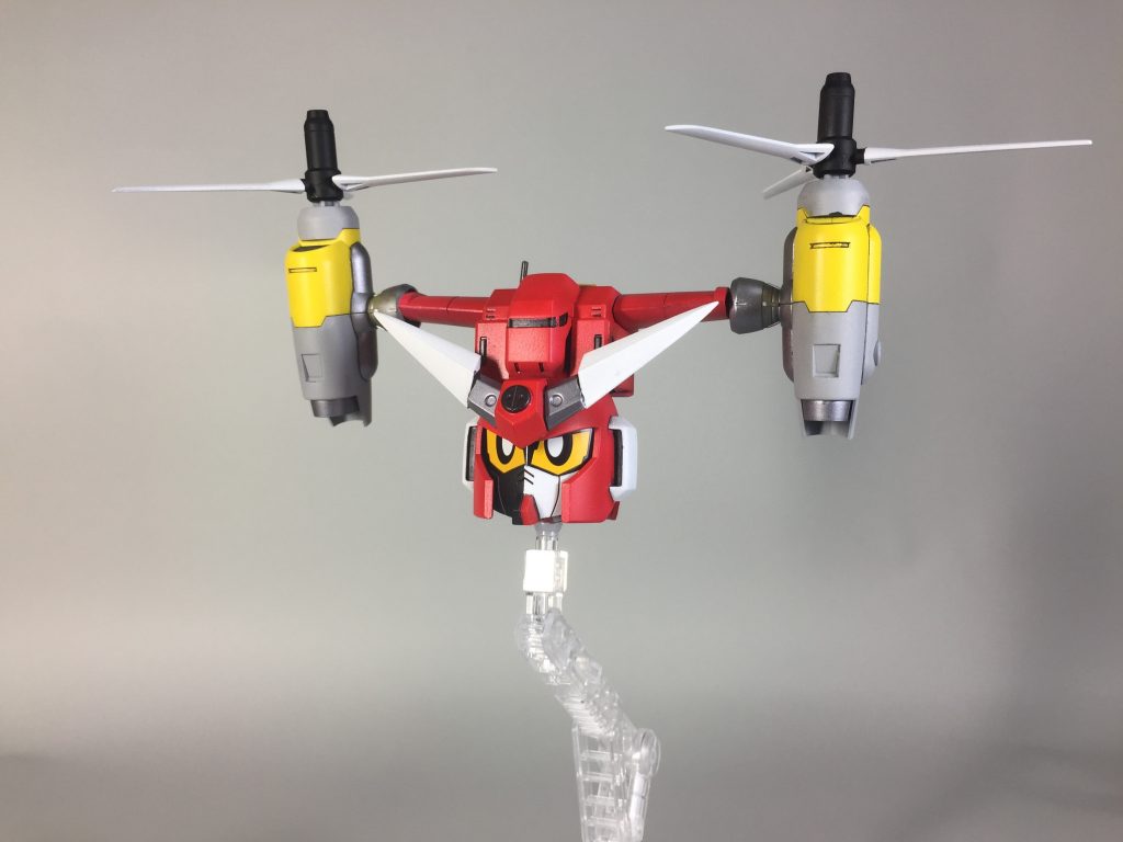 ボディを撃破されても頭部のみで脱出可能