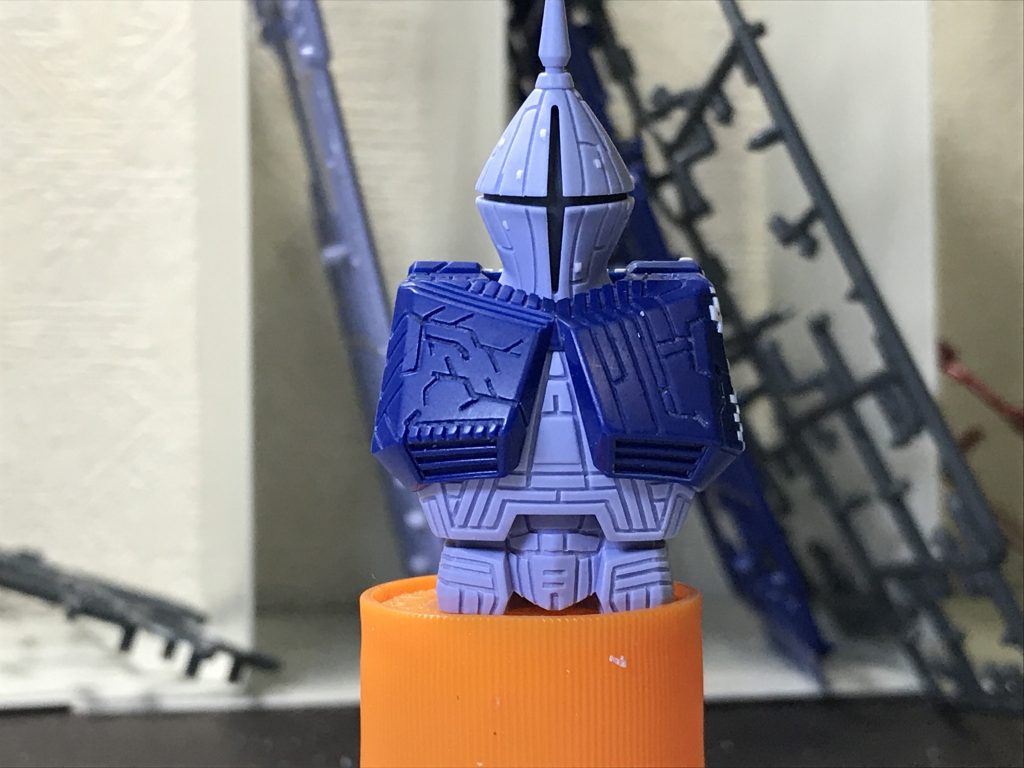 基本、太いモールドを入れたかったので0.3と0.4のタガネを使用してます。