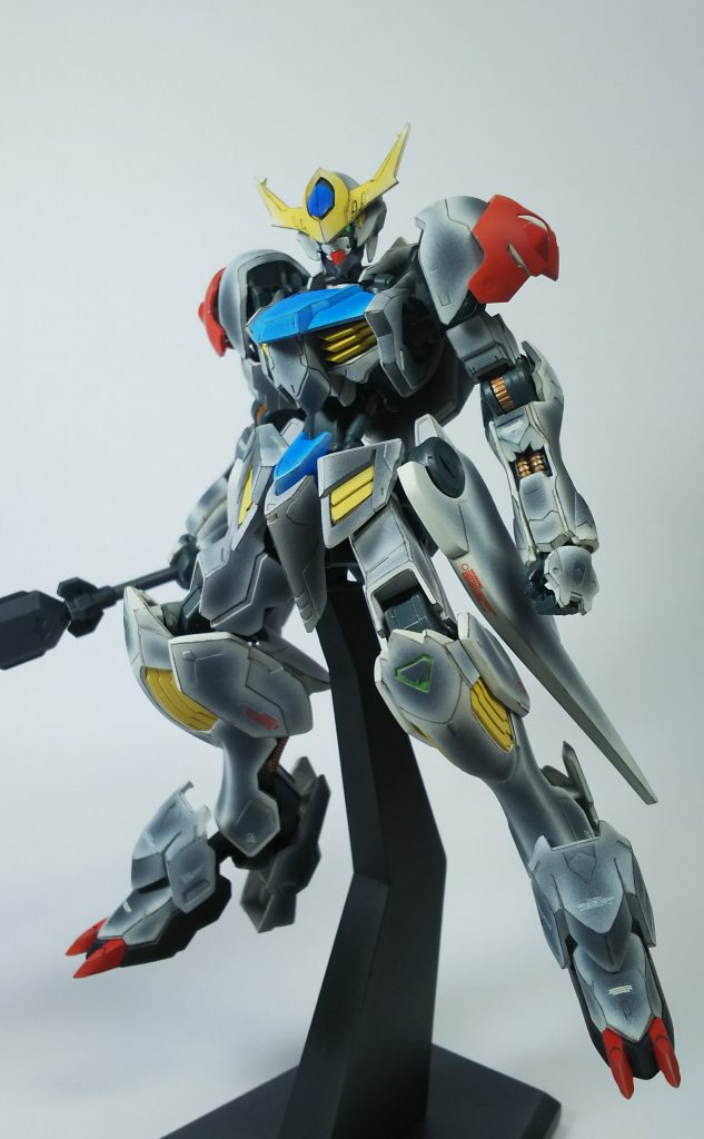 浮遊状態
キットそのものの出来が良く、楽しく塗装できました。