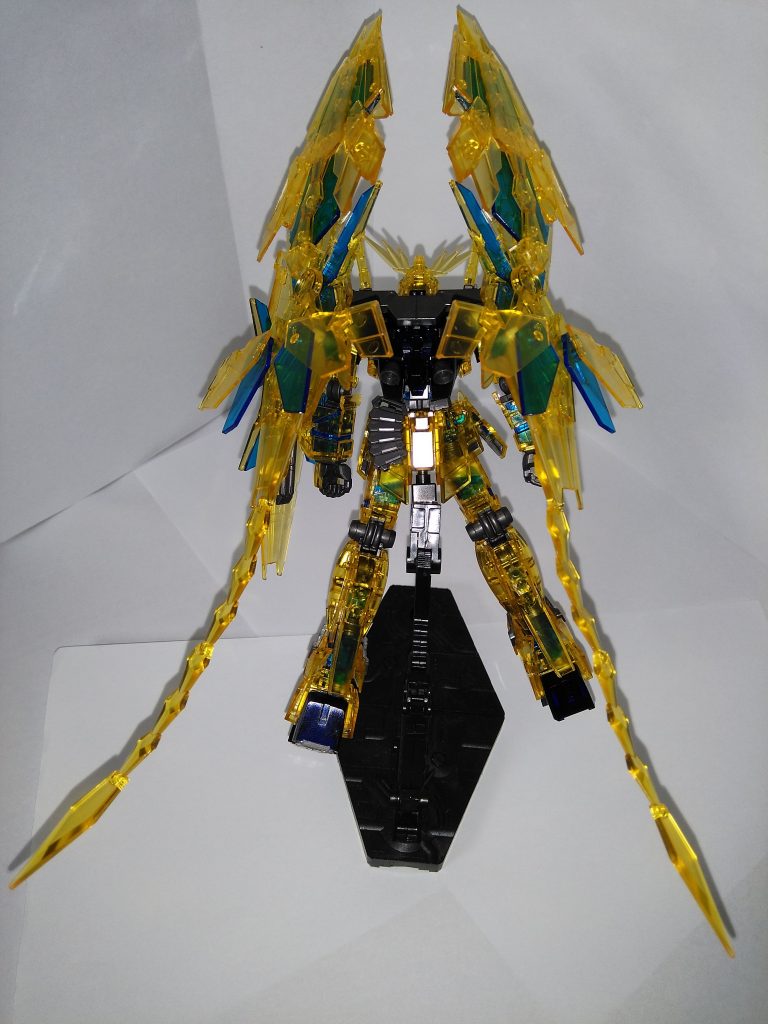 アームド・アーマーDEに付いてる尻尾がなんか可愛く思えた。