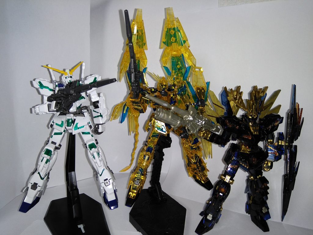 白き一角獣、黒き獅子、金色の不死鳥が揃いました。