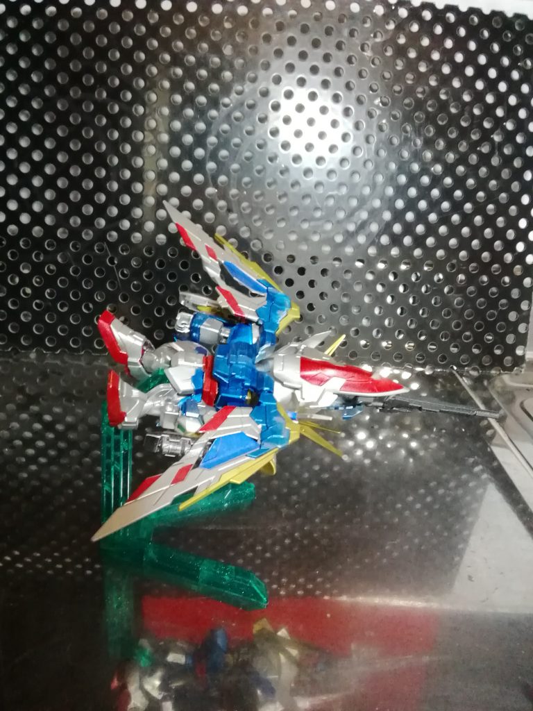 ウイングガンダム01カスタム–5枚目/制作者：アッキー