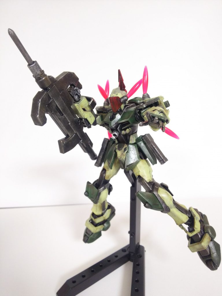 しかし消耗が激しくなり、発光のため目立ち、狙われやすくなる。