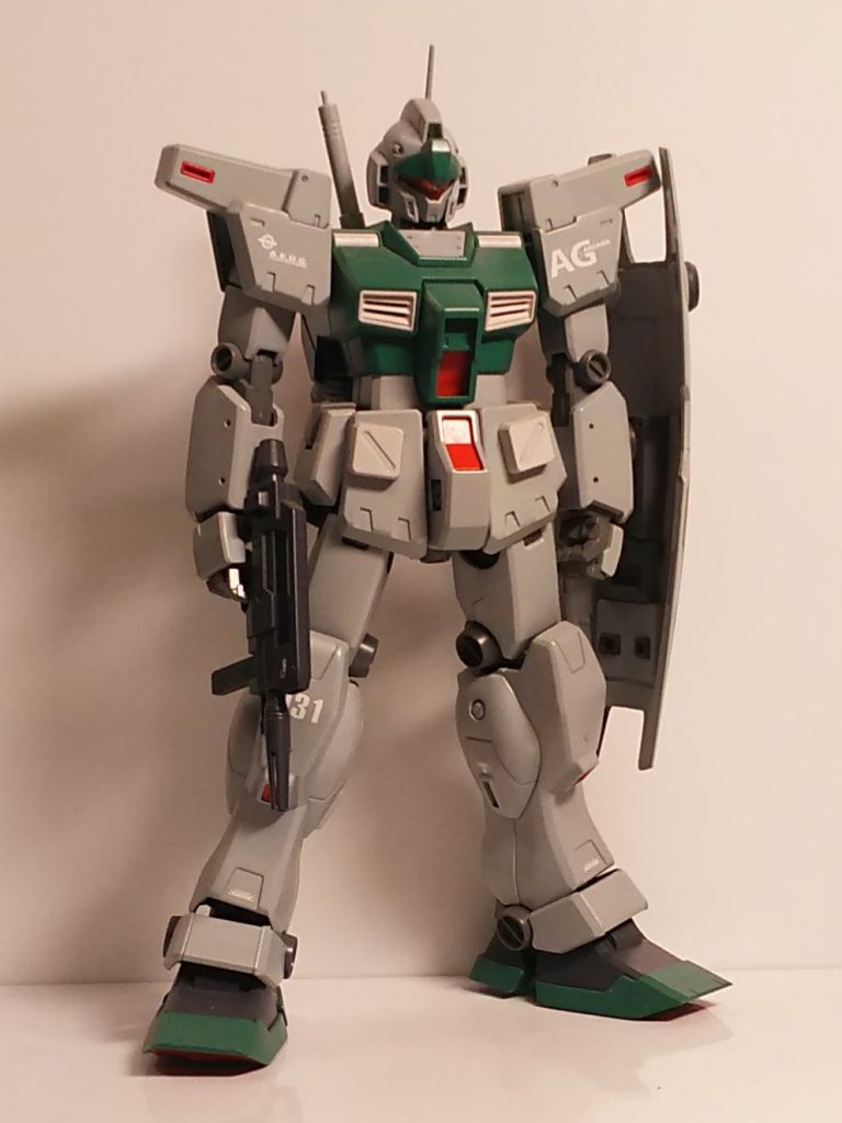 腕はバカガンのをジムカスっぽくディテール変更した物です。延長も考えましたが当時は技術がなかったので形状はそのままです。