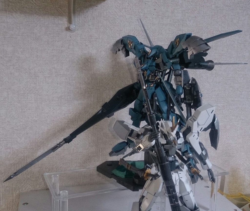 ヘイムダル「乙女ちゃんが再起動したってよ。しかも天使さんは3体だと。やっぱり行っちゃうわけ?」
バルドール「当たり前だろ!俺達がやらなきゃ、また人が死ぬ。そんなのは見てられない、全力でいく!お前もその鈍器持ってこいよ!」
ヘ「これは大剣なの!男のロマンです!ま、今回は特務隊さんやガンダムフレームもいるみたいだから気楽にいこうぜ。」
バ「フッ。先にいくぞ!」
ヘ「あ、待て!俺も連れてけ!」