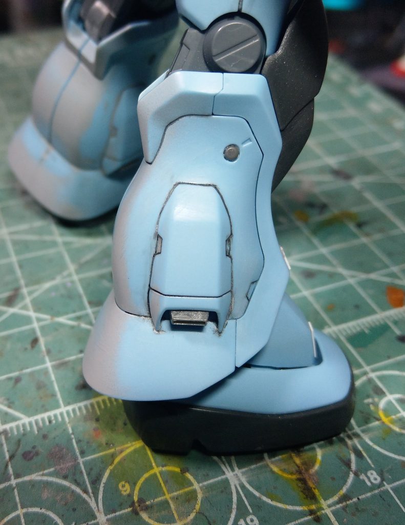 脚部。
ダクトノズルと丸モールド追加。