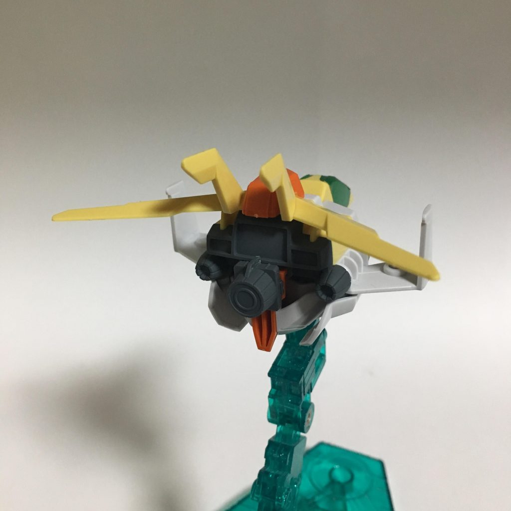 コアファイター形態、背面。