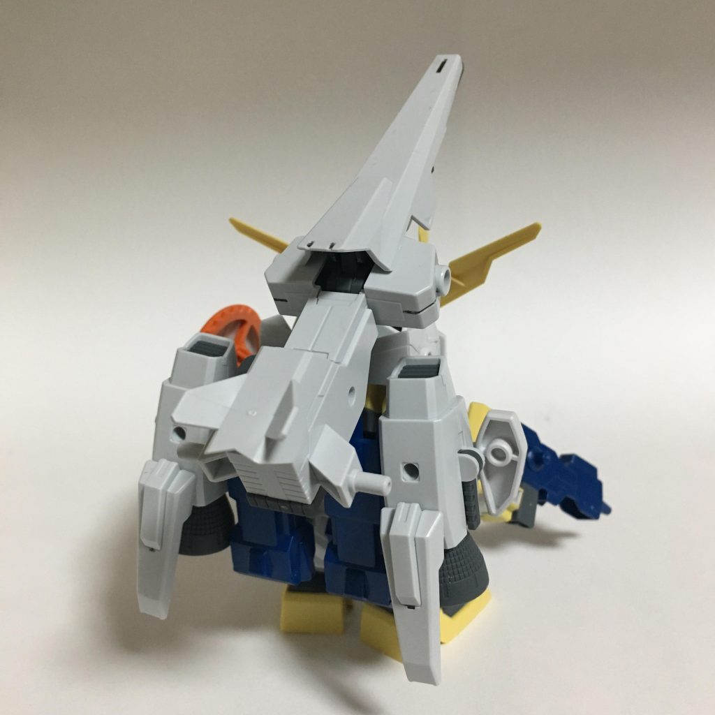 MS形態、背面。